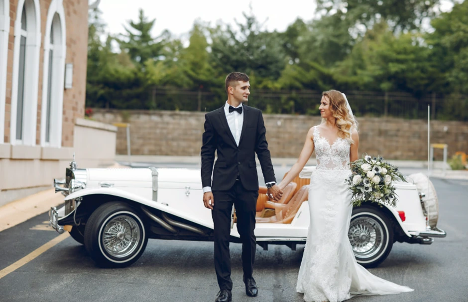 Mașina de epocă, un detaliu elegant pentru ziua nunții